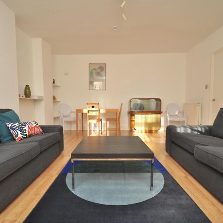 Large Garden Flat In The Heart Of Islington Lägenhet London Exteriör bild
